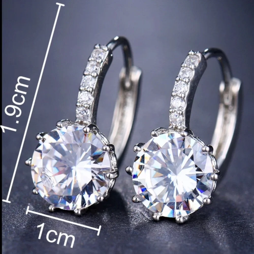 NEW 925 STERLING SILVER DIAMOND STUD EARRINGS, WONDERFUL EARRINGS, WOW EARRINGS - Picture 3 of 5